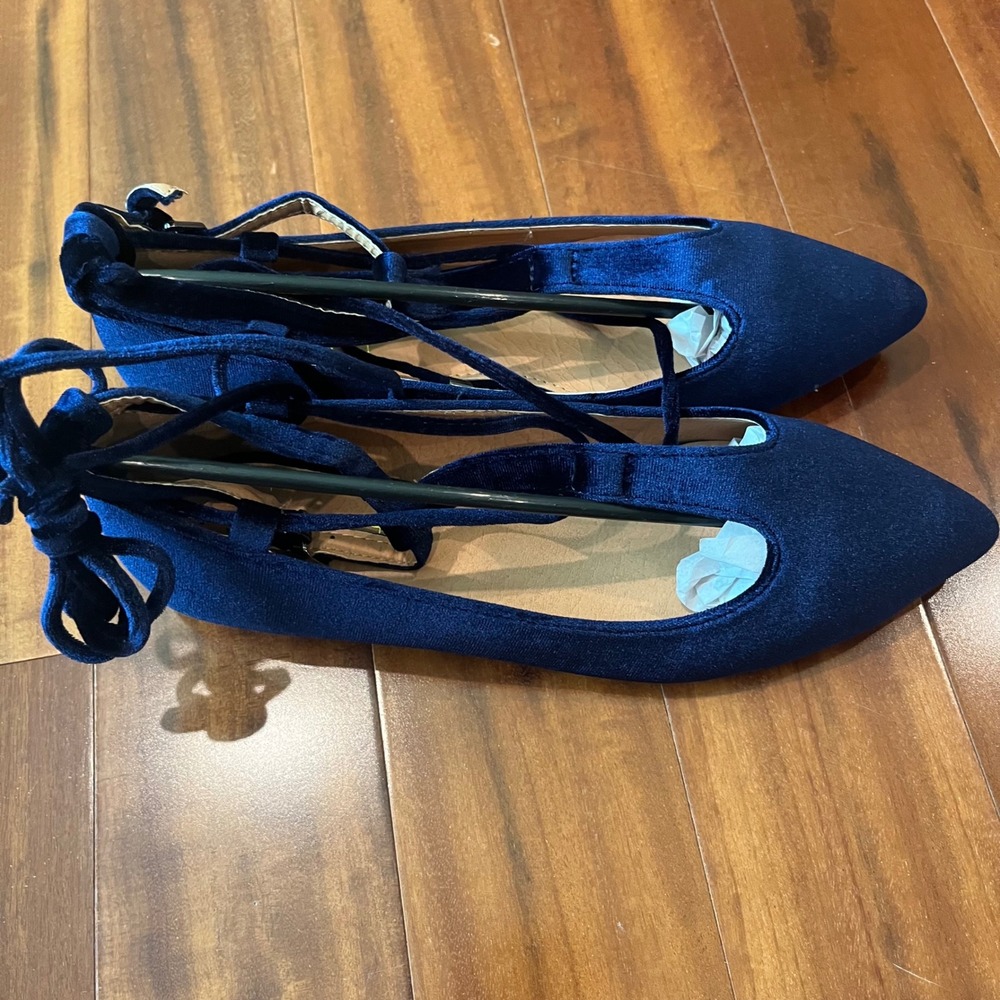 Navy Velvet Ballet Flat Lace Up Pointed Toe Strappy T Yoki Urban-80 New Size 7.5 - Picture 3 of 7